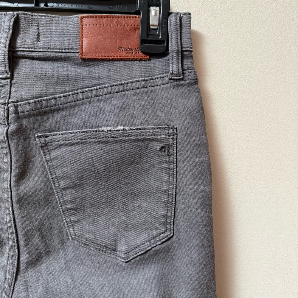 Madewell Skinny Jeans - Picture 9 of 11